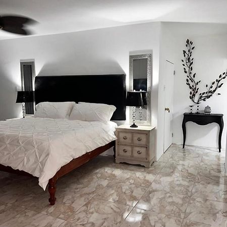 The Villa At Pineapple Cove Boscobel Buitenkant foto